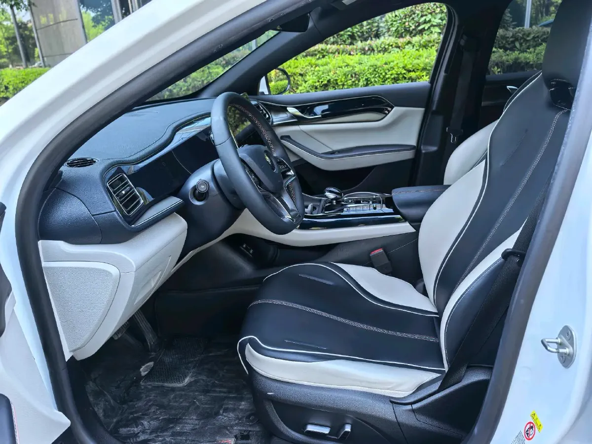 2021 MAXUS G50 1.5T 169HP L4 7DCT,autocango,china used car exporter,china ev exporter,chinese used car exporter,chinese used ev exporter