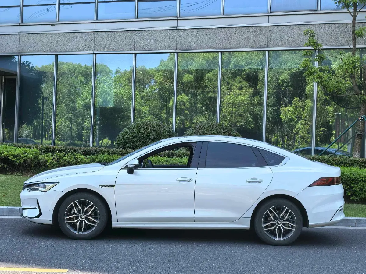 2021 MAXUS G50 1.5T 169HP L4 7DCT,autocango,china used car exporter,china ev exporter,chinese used car exporter,chinese used ev exporter