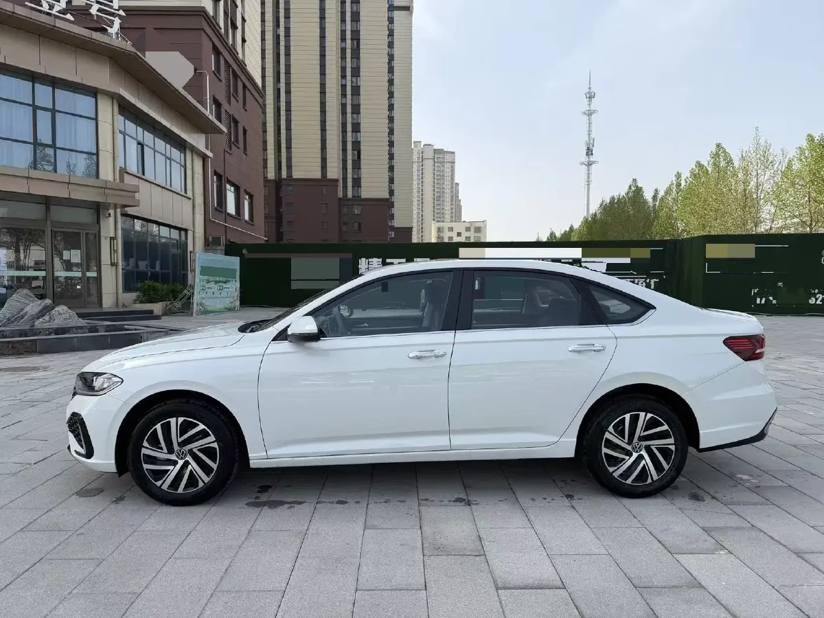 2024 Volkswagen Lavida 1.5L 110HP L4 6AT,autocango,china used car exporter,china ev exporter,chinese used car exporter,chinese used ev exporter