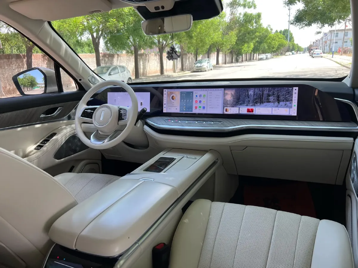 2023 WEY BlueMountain 1.5T 154HP L4 2DHT PHEV 44.5KWH,autocango,china used car exporter,china ev exporter,chinese used car exporter,chinese used ev exporter