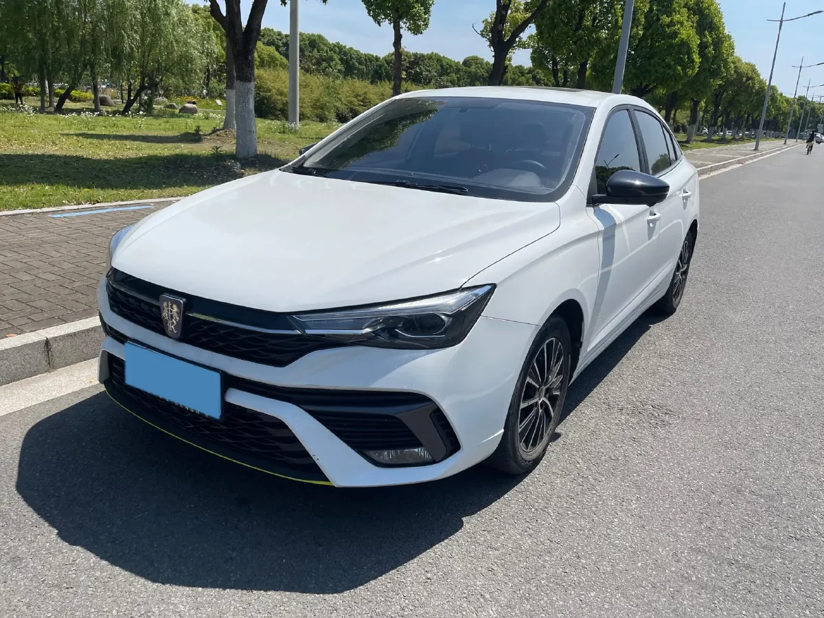 2021 Roewe i5 1.5L 120HP L4 CVT,autocango,china used car exporter,china ev exporter,chinese used car exporter,chinese used ev exporter