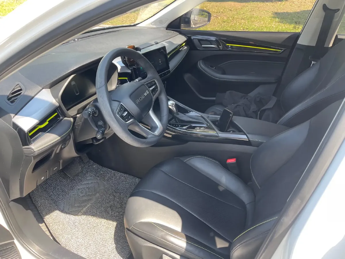 2021 Roewe i5 1.5L 120HP L4 CVT,autocango,china used car exporter,china ev exporter,chinese used car exporter,chinese used ev exporter