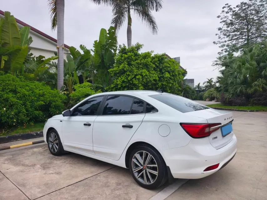 2019 Roewe i5 1.5T 169HP L4 7DCT,autocango,china used car exporter,china ev exporter,chinese used car exporter,chinese used ev exporter