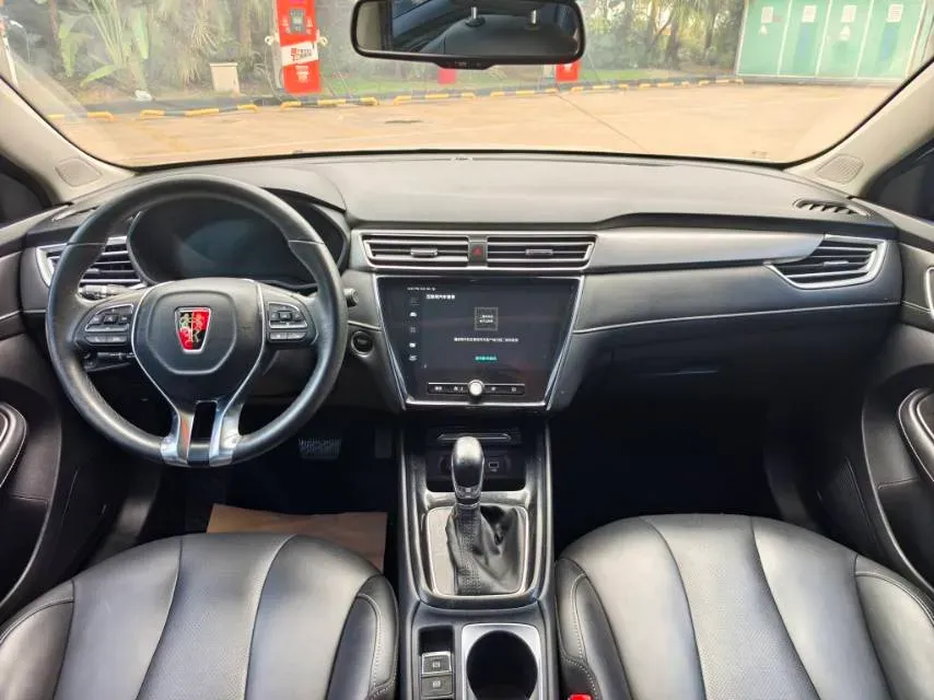 2019 Roewe i5 1.5T 169HP L4 7DCT,autocango,china used car exporter,china ev exporter,chinese used car exporter,chinese used ev exporter