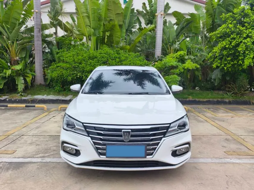 2019 Roewe i5 1.5T 169HP L4 7DCT,autocango,china used car exporter,china ev exporter,chinese used car exporter,chinese used ev exporter