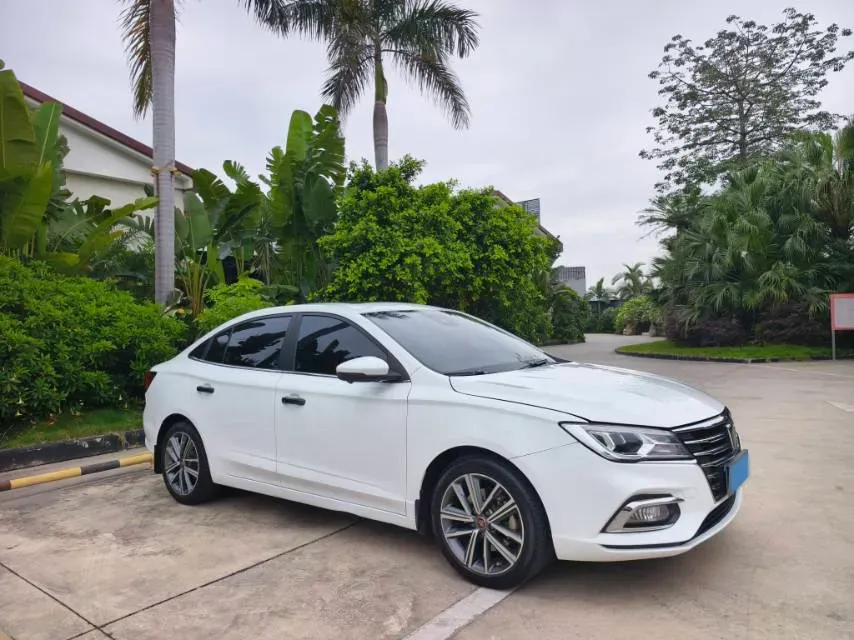 2019 Roewe i5 1.5T 169HP L4 7DCT,autocango,china used car exporter,china ev exporter,chinese used car exporter,chinese used ev exporter