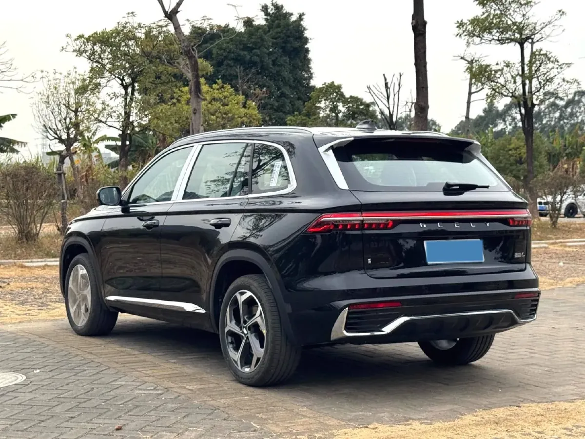 2024 Geely Monjaro 2.0T 218HP L4 7DCT,autocango,china used car exporter,china ev exporter,chinese used car exporter,chinese used ev exporter