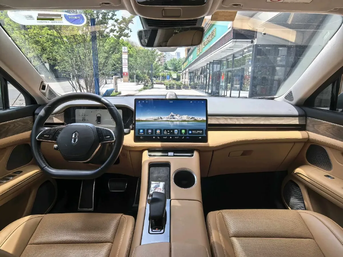 2022 AITO AITO M5 Range Extended 125HP REEV 40KWH,autocango,china used car exporter,china ev exporter,chinese used car exporter,chinese used ev exporter