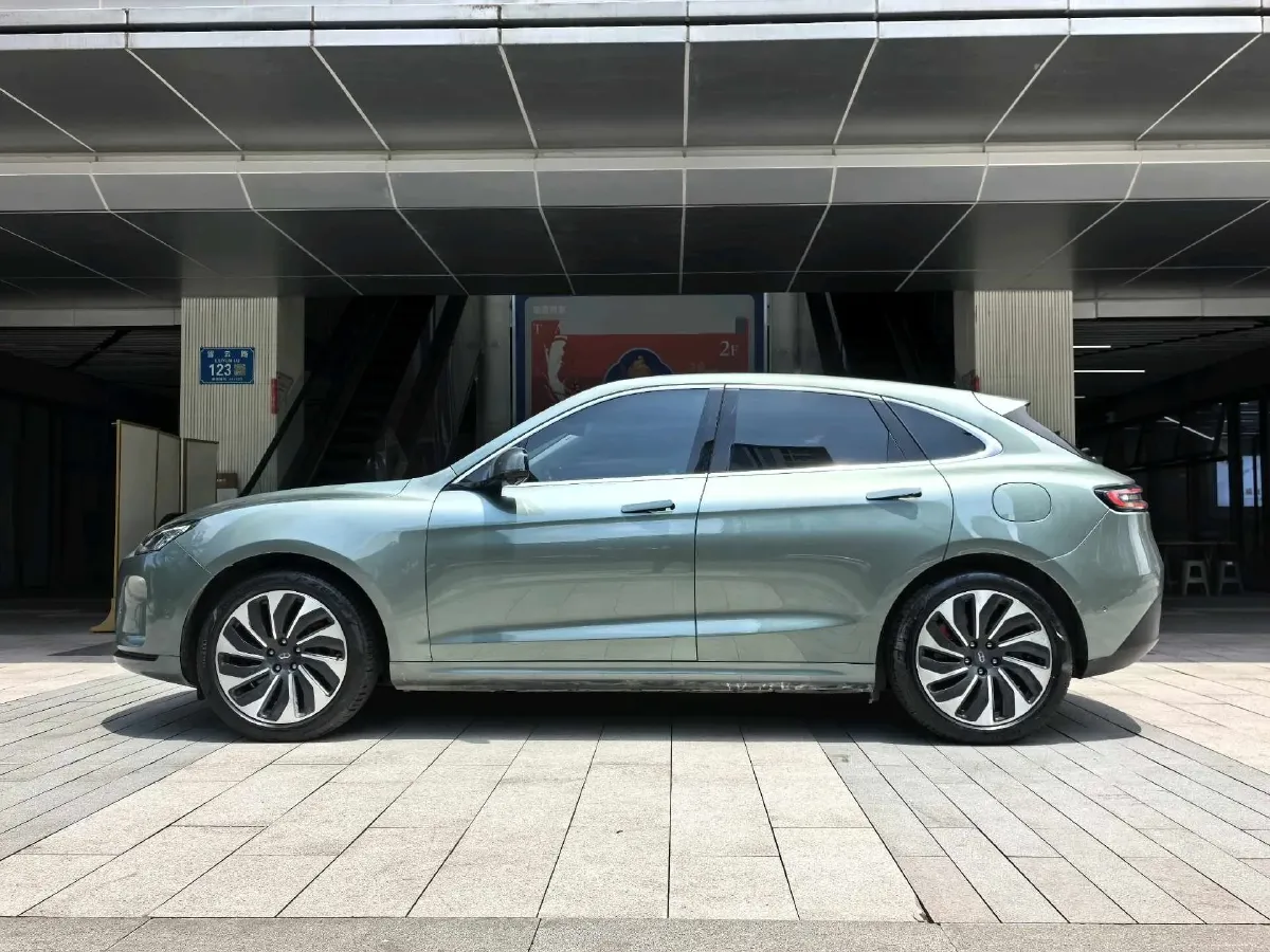 2022 AITO AITO M5 Range Extended 125HP REEV 40KWH,autocango,china used car exporter,china ev exporter,chinese used car exporter,chinese used ev exporter