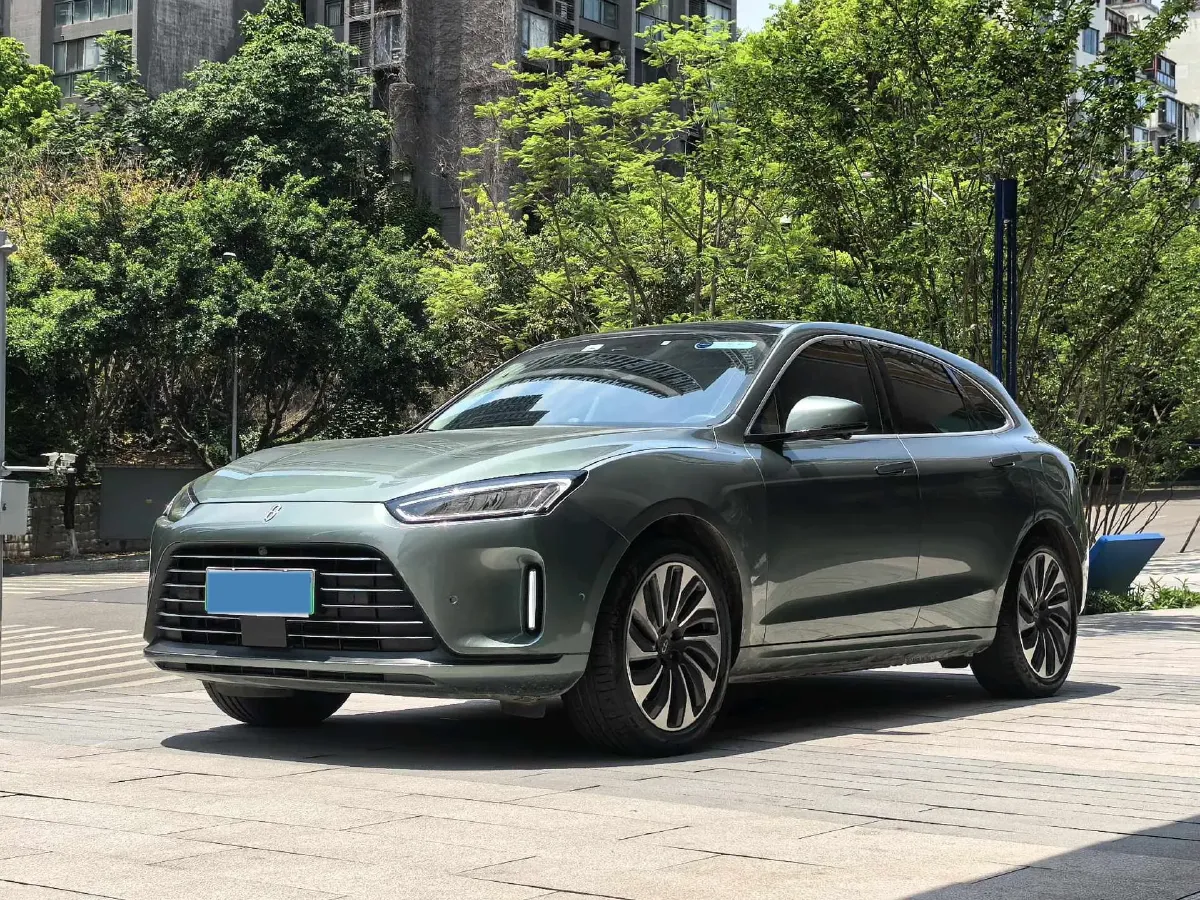 2022 AITO AITO M5 Range Extended 125HP REEV 40KWH,autocango,china used car exporter,china ev exporter,chinese used car exporter,chinese used ev exporter