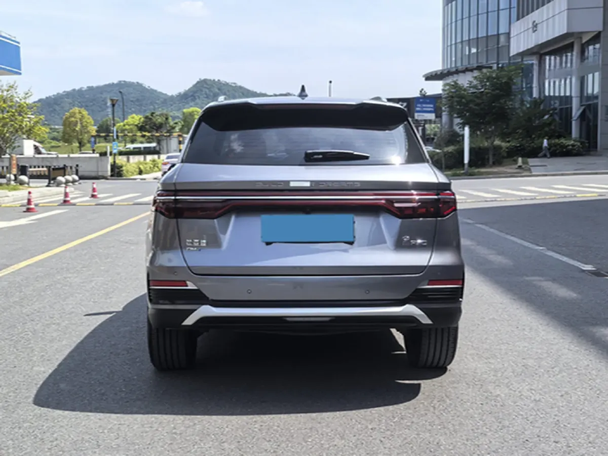 2022 Geely JiaJi 1.5T 177HP L3 7DCT PHEV 15.5KWH,autocango,china used car exporter,china ev exporter,chinese used car exporter,chinese used ev exporter