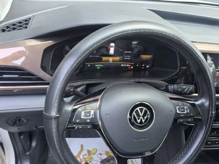 2021 Volkswagen Tharu 1.4T 150HP L4 7DCT,autocango,china used car exporter,china ev exporter,chinese used car exporter,chinese used ev exporter