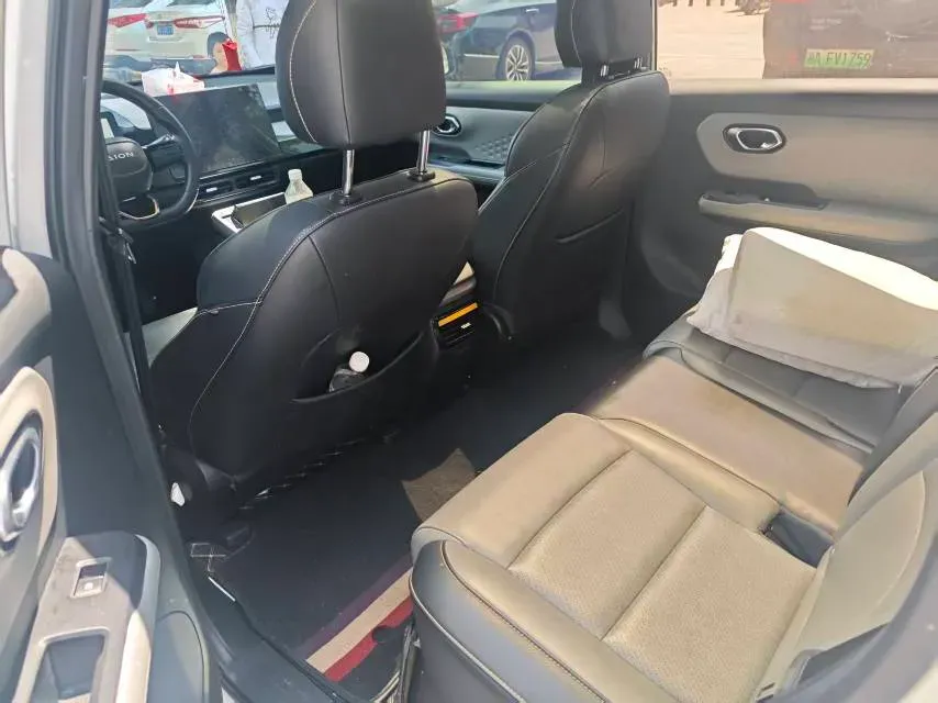 2022 Geely Okavango 1.8T 184HP L4 7DCT,autocango,china used car exporter,china ev exporter,chinese used car exporter,chinese used ev exporter