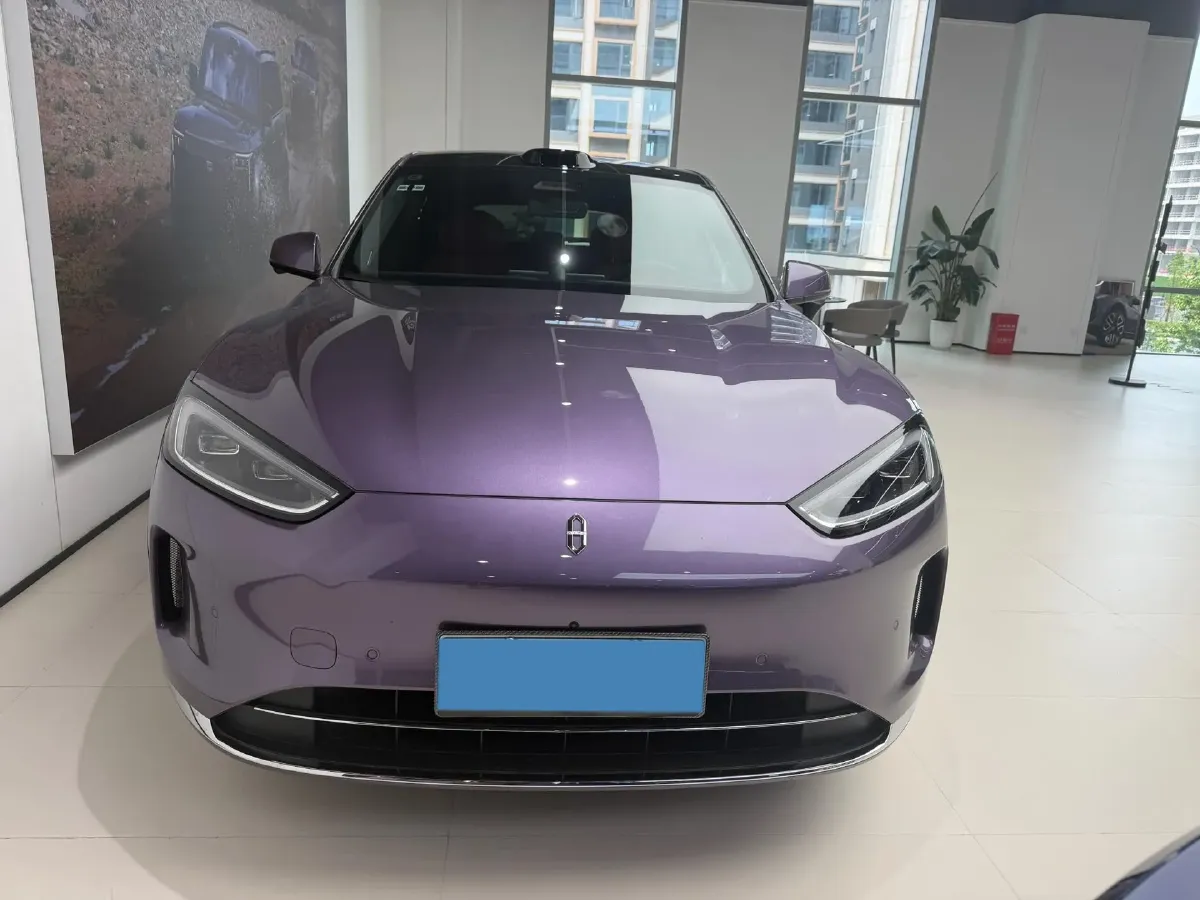 2025 AITO AITO M5 1.5T 152HP L4 REEV 42KWH,autocango,china used car exporter,china ev exporter,chinese used car exporter,chinese used ev exporter