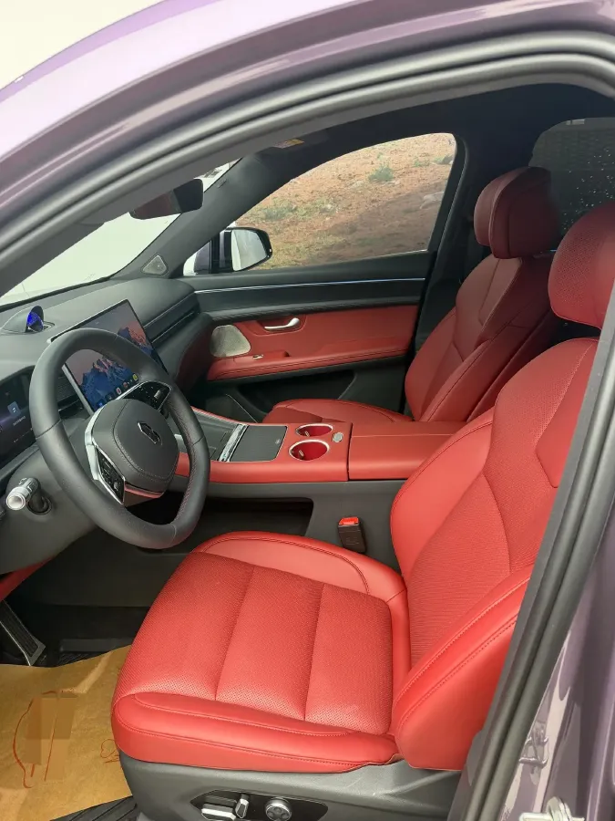 2025 AITO AITO M5 1.5T 152HP L4 REEV 42KWH,autocango,china used car exporter,china ev exporter,chinese used car exporter,chinese used ev exporter