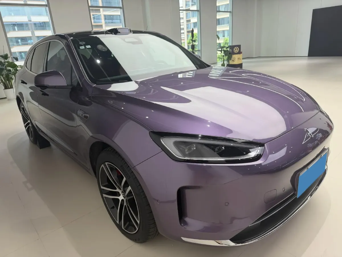 2025 AITO AITO M5 1.5T 152HP L4 REEV 42KWH,autocango,china used car exporter,china ev exporter,chinese used car exporter,chinese used ev exporter