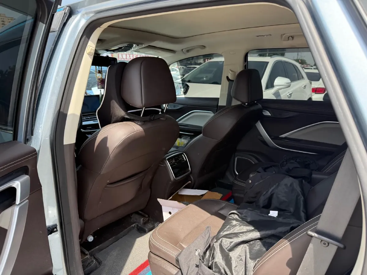2021 Geely JiaJi 1.8T 184HP L4 7DCT,autocango,china used car exporter,china ev exporter,chinese used car exporter,chinese used ev exporter