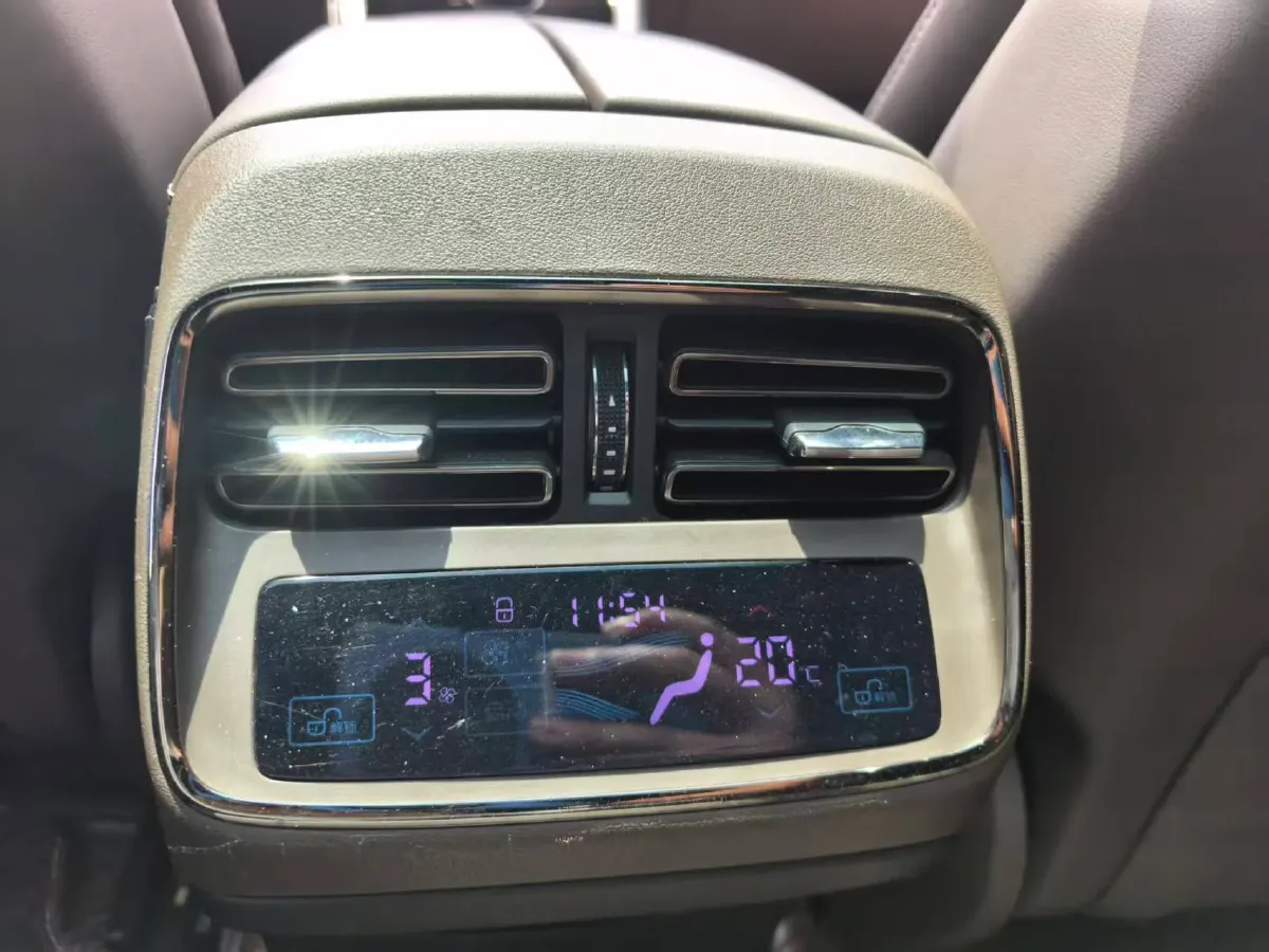 2020 Lincoln MKZ 2.0T 196HP L4 6AT,autocango,china used car exporter,china ev exporter,chinese used car exporter,chinese used ev exporter