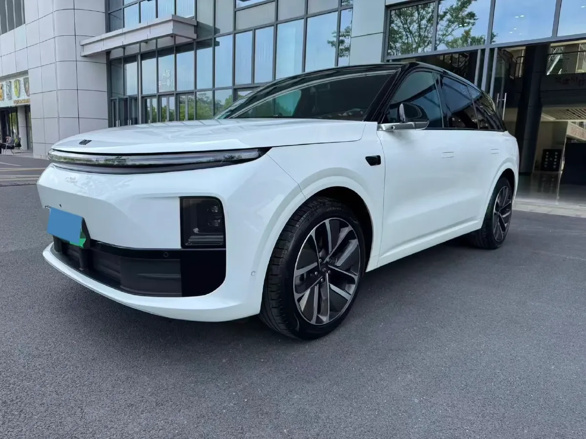 2024 Li L6 Range Extended 154HP L4 REEV 36.8KWH,autocango,china used car exporter,china ev exporter,chinese used car exporter,chinese used ev exporter