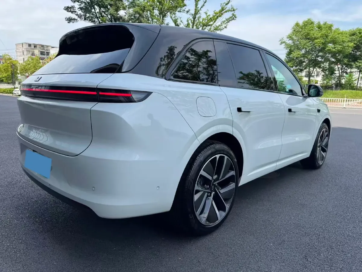 2024 Li L6 Range Extended 154HP L4 REEV 36.8KWH,autocango,china used car exporter,china ev exporter,chinese used car exporter,chinese used ev exporter