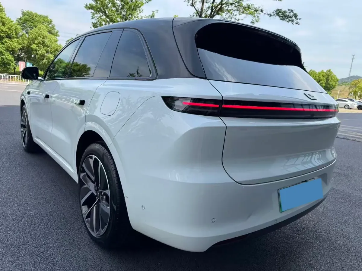 2024 Li L6 Range Extended 154HP L4 REEV 36.8KWH,autocango,china used car exporter,china ev exporter,chinese used car exporter,chinese used ev exporter