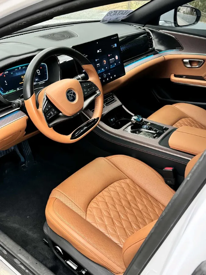 2022 Volkswagen Tiguan L 2.0T 186HP L4 7DCT,autocango,china used car exporter,china ev exporter,chinese used car exporter,chinese used ev exporter