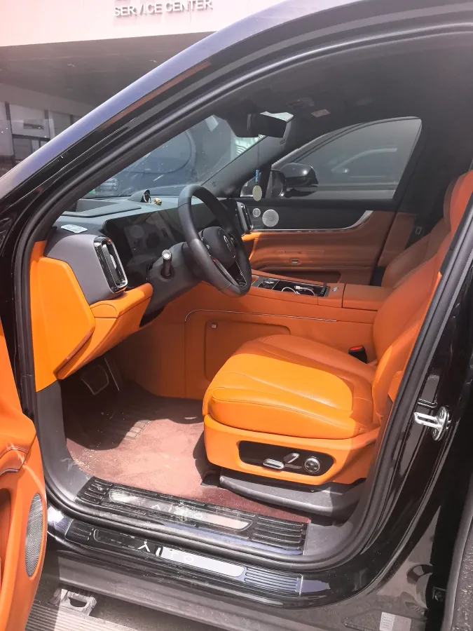 2024 AITO AITO M9 1.5T 152HP L4 REEV 52KWH,autocango,china used car exporter,china ev exporter,chinese used car exporter,chinese used ev exporter