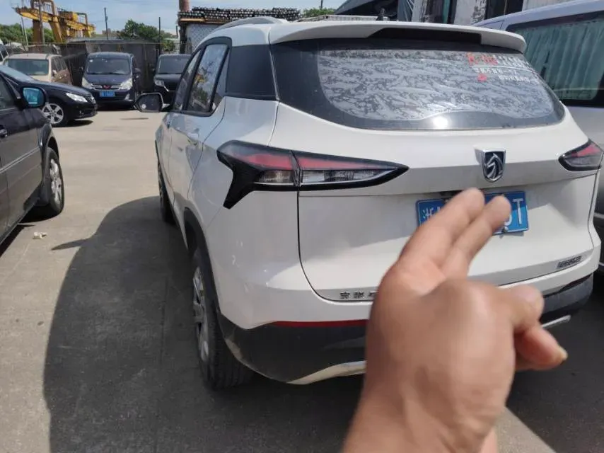 2019 WuLing HongGuang 1.5L 99HP L4 6MT,autocango,china used car exporter,china ev exporter,chinese used car exporter,chinese used ev exporter