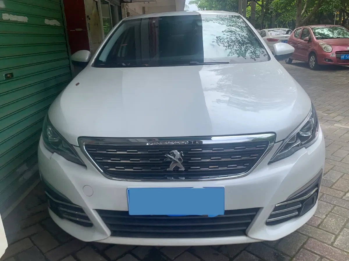 2016 Peugeot 308 1.6L 117HP L4 6AT,autocango,china used car exporter,china ev exporter,chinese used car exporter,chinese used ev exporter
