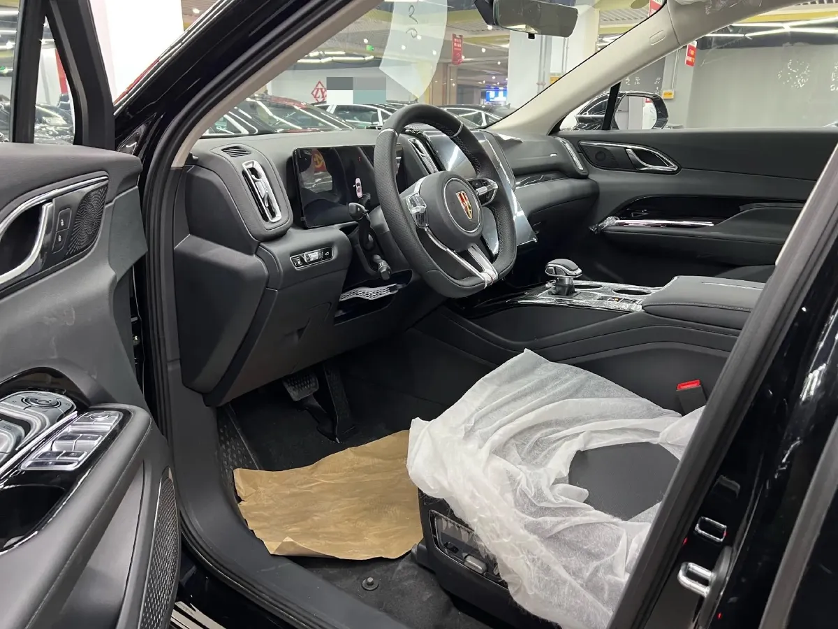2025 HongQi HS3 1.5T 150HP L4 1DHT PHEV,autocango,china used car exporter,china ev exporter,chinese used car exporter,chinese used ev exporter