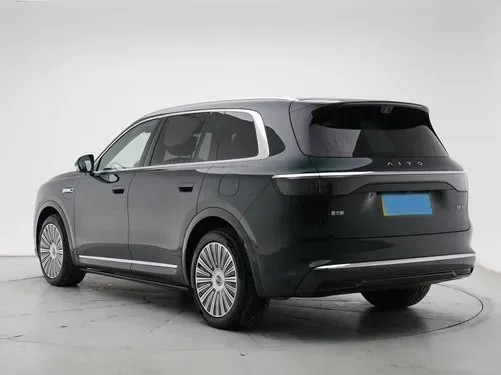 2025 AITO AITO M8 REEV 160HP REEV 53.4KWH,autocango,china used car exporter,china ev exporter,chinese used car exporter,chinese used ev exporter