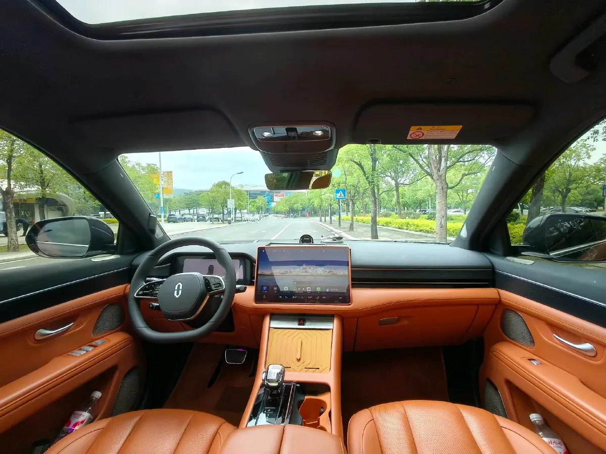 2024 AITO AITO M7 1.5T 152HP L4 REEV 42KWH,autocango,china used car exporter,china ev exporter,chinese used car exporter,chinese used ev exporter