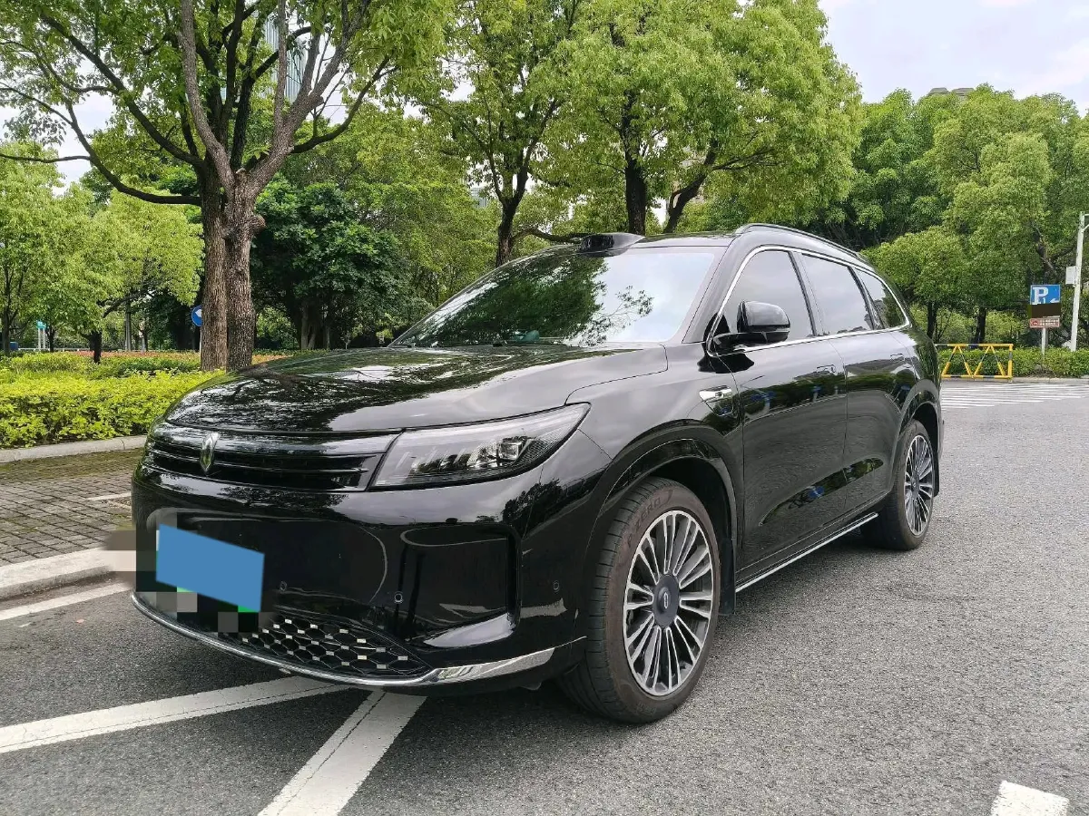 2024 AITO AITO M7 1.5T 152HP L4 REEV 42KWH,autocango,china used car exporter,china ev exporter,chinese used car exporter,chinese used ev exporter