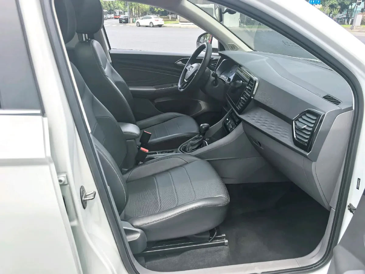 2020 Jetta VS7 1.4T 150HP L4 6AT,autocango,china used car exporter,china ev exporter,chinese used car exporter,chinese used ev exporter