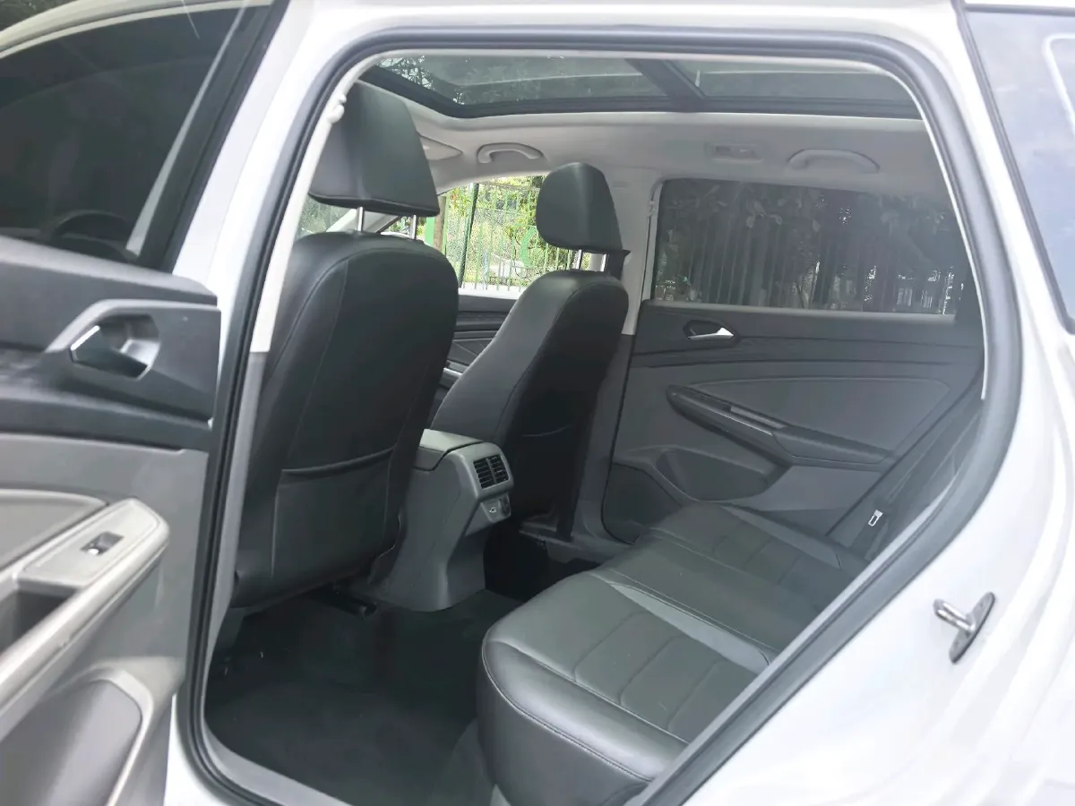 2020 Jetta VS7 1.4T 150HP L4 6AT,autocango,china used car exporter,china ev exporter,chinese used car exporter,chinese used ev exporter