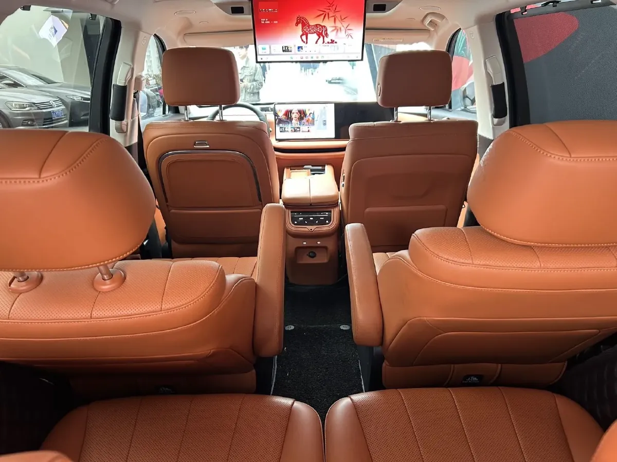 2025 WEY BlueMountain 1.5T 170HP L4 4DHT PHEV 44.5KWH,autocango,china used car exporter,china ev exporter,chinese used car exporter,chinese used ev exporter