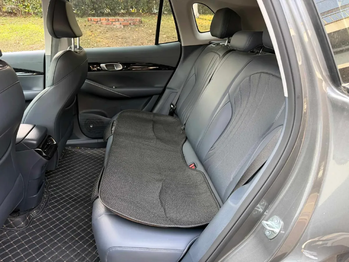 2024 YuanChen Super Van BEV 51KWH,autocango,china used car exporter,china ev exporter,chinese used car exporter,chinese used ev exporter