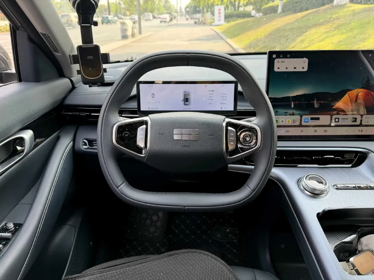 2024 YuanChen Super Van BEV 51KWH,autocango,china used car exporter,china ev exporter,chinese used car exporter,chinese used ev exporter
