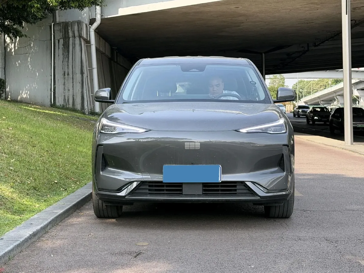 2024 YuanChen Super Van BEV 51KWH,autocango,china used car exporter,china ev exporter,chinese used car exporter,chinese used ev exporter