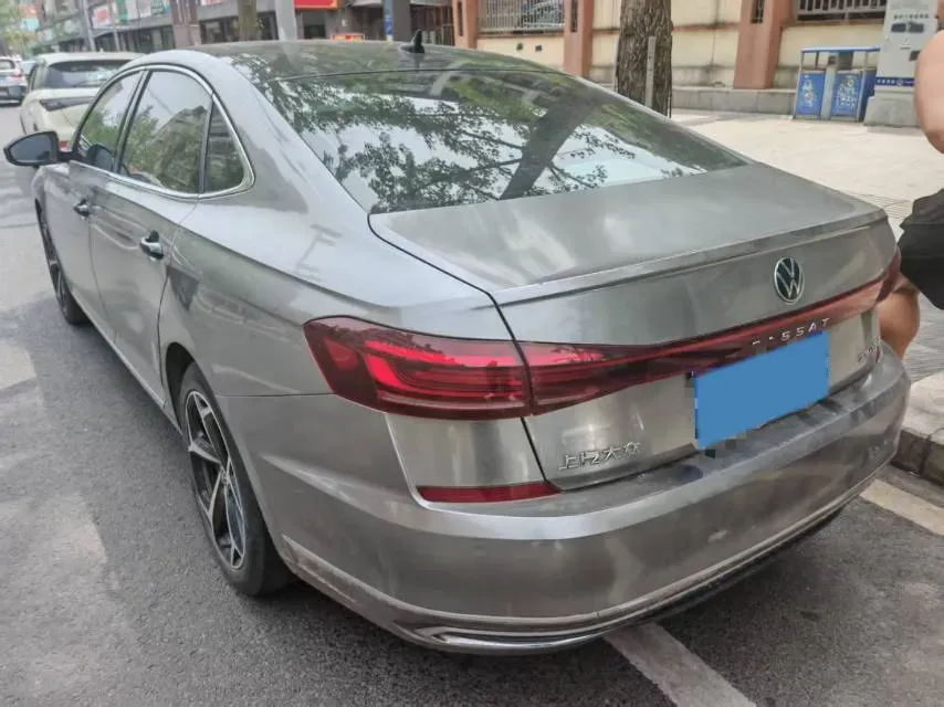 2023 Volkswagen Passat 2.0T 186HP L4 7DCT,autocango,china used car exporter,china ev exporter,chinese used car exporter,chinese used ev exporter