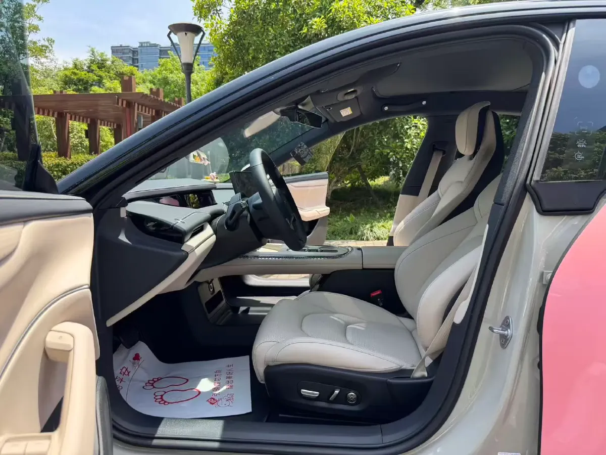 2024 MI SU7 BEV 73.6KWH,autocango,china used car exporter,china ev exporter,chinese used car exporter,chinese used ev exporter