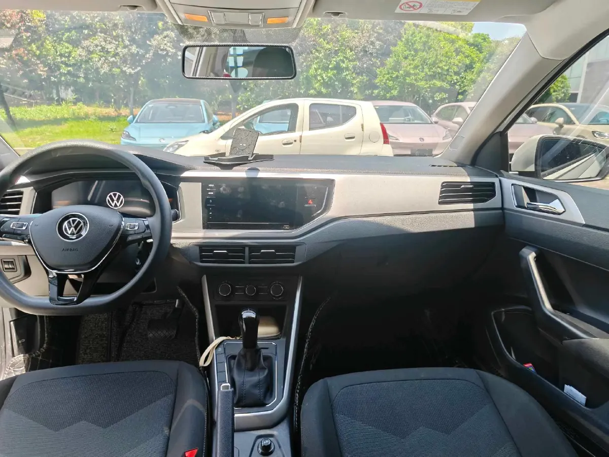 2023 Volkswagen Polo 1.5L 110HP L4 6AT,autocango,china used car exporter,china ev exporter,chinese used car exporter,chinese used ev exporter