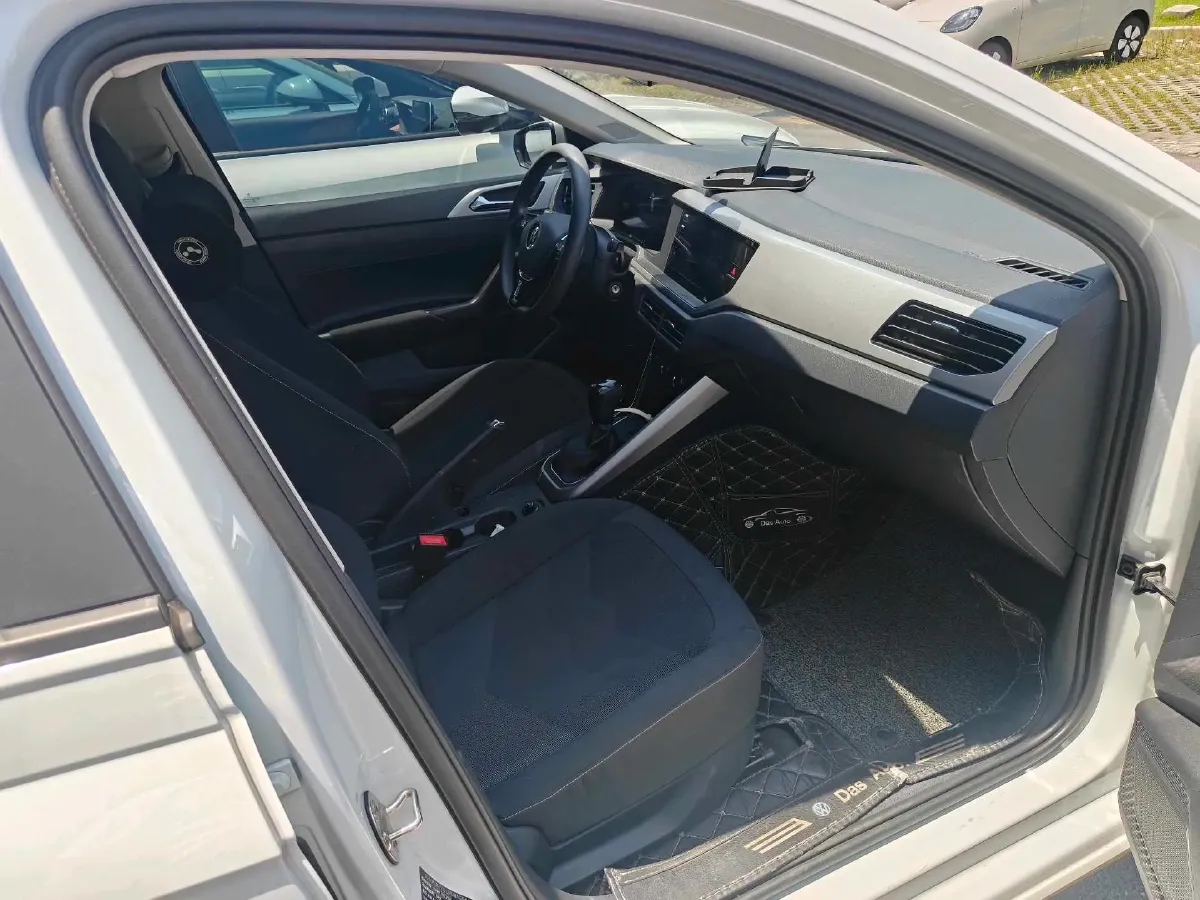 2023 Volkswagen Polo 1.5L 110HP L4 6AT,autocango,china used car exporter,china ev exporter,chinese used car exporter,chinese used ev exporter