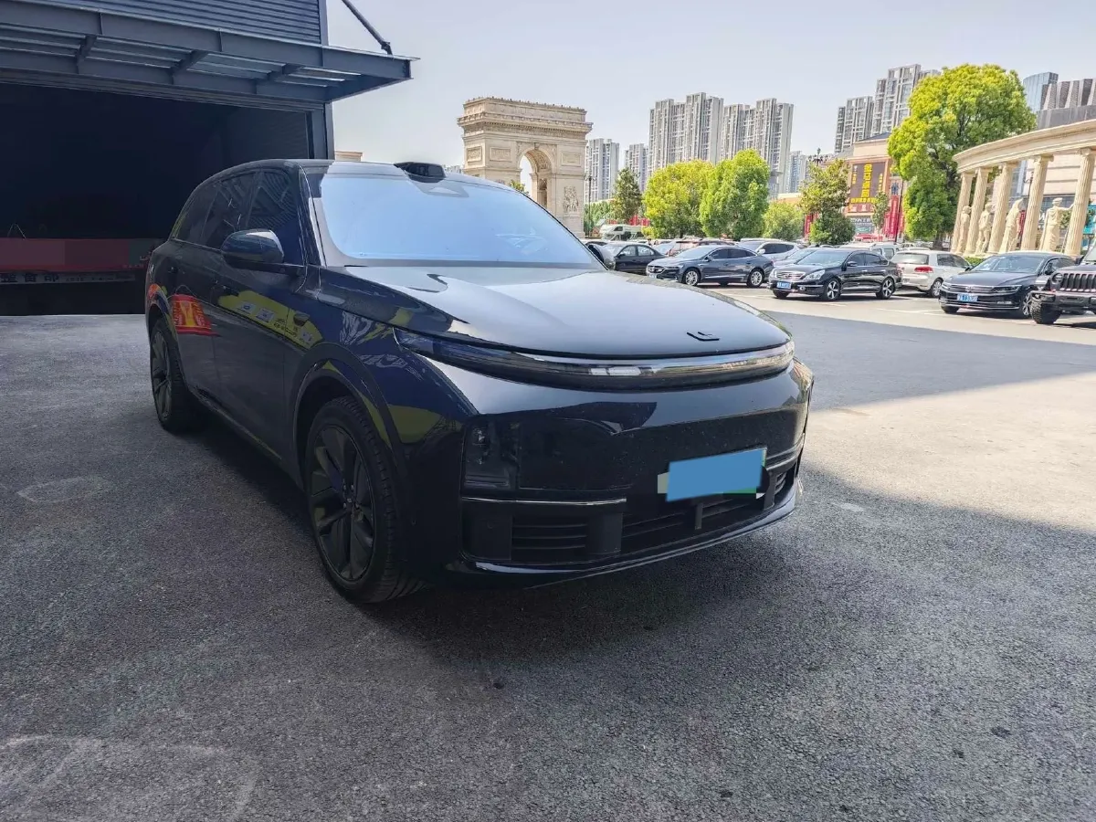 2024 Li L8 Range Extended 154HP REEV 52.3KWH,autocango,china used car exporter,china ev exporter,chinese used car exporter,chinese used ev exporter