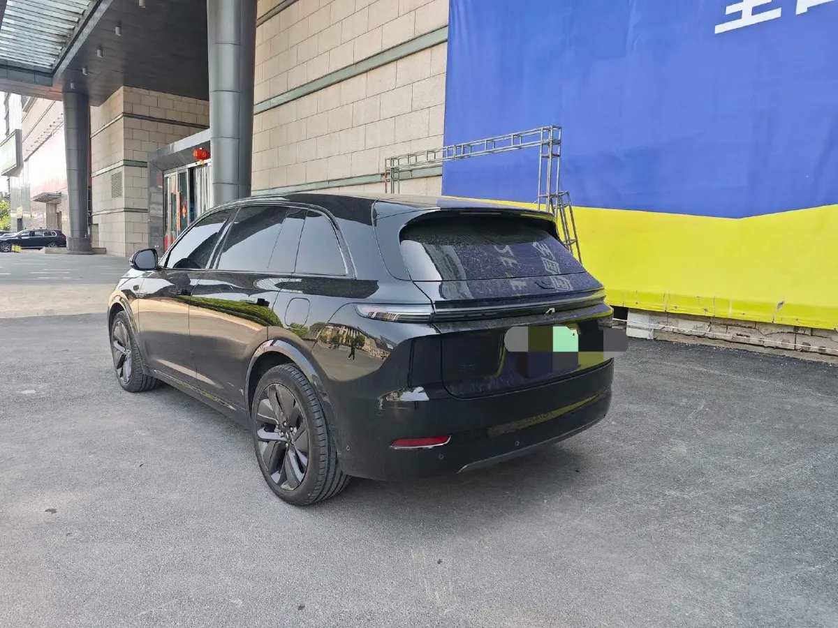 2024 Li L8 Range Extended 154HP REEV 52.3KWH,autocango,china used car exporter,china ev exporter,chinese used car exporter,chinese used ev exporter
