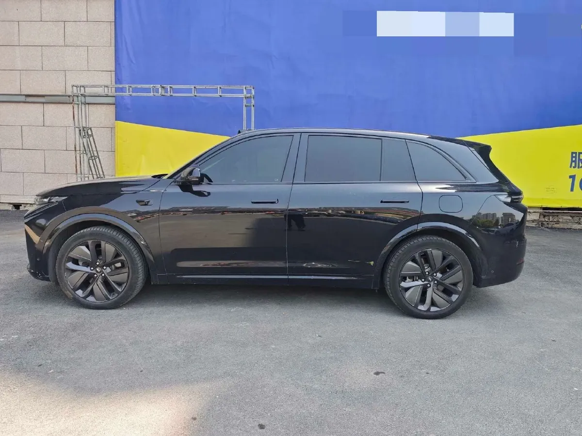 2024 Li L8 Range Extended 154HP REEV 52.3KWH,autocango,china used car exporter,china ev exporter,chinese used car exporter,chinese used ev exporter