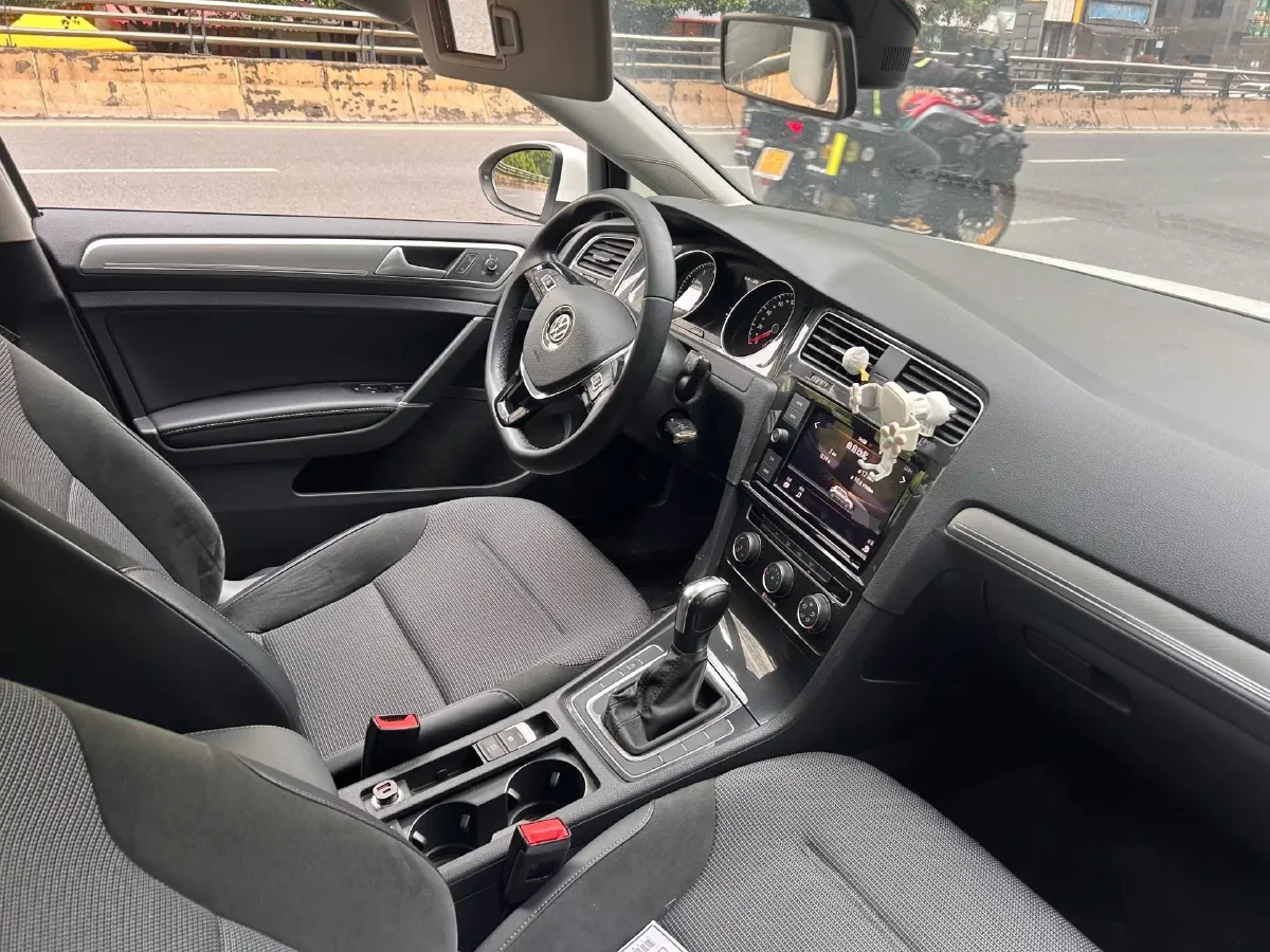 2019 Volkswagen Golf 1.4T 150HP L4 7DCT,autocango,china used car exporter,china ev exporter,chinese used car exporter,chinese used ev exporter