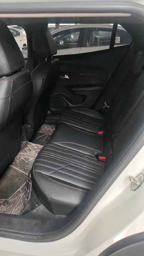 2022 Peugeot 2008 1.2T 136HP L3 6DCT,autocango,china used car exporter,china ev exporter,chinese used car exporter,chinese used ev exporter