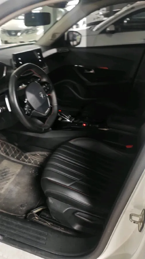 2022 Peugeot 2008 1.2T 136HP L3 6DCT,autocango,china used car exporter,china ev exporter,chinese used car exporter,chinese used ev exporter