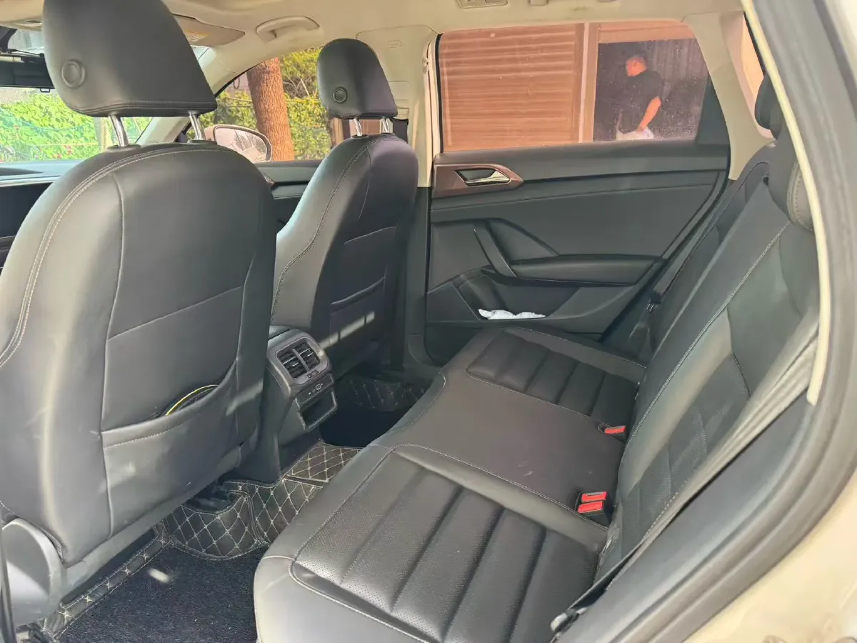 2020 Volkswagen Tharu 2.0T 186HP L4 7DCT,autocango,china used car exporter,china ev exporter,chinese used car exporter,chinese used ev exporter